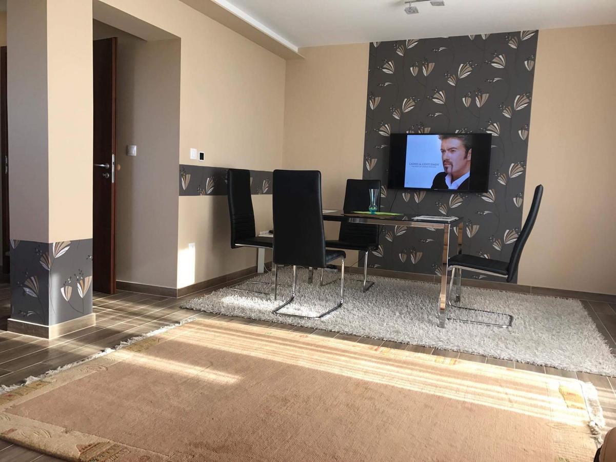 Tommy Apartman 2.0 Хайдусобосло Экстерьер фото